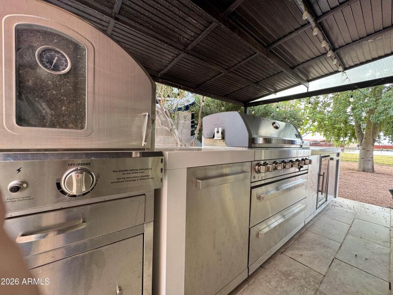 Outdoor kitchen