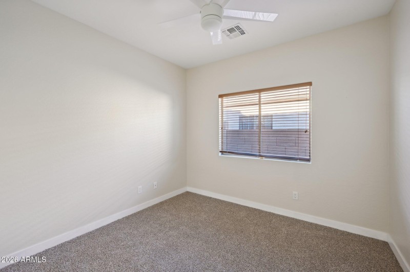 18-web-or-mls-W Charter Oak Rd-018
