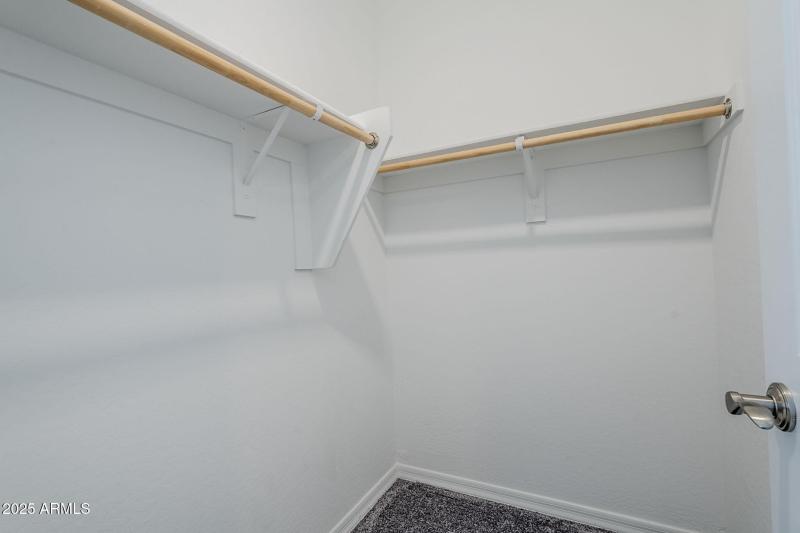 39-web-or-mls-Chevelon-39
