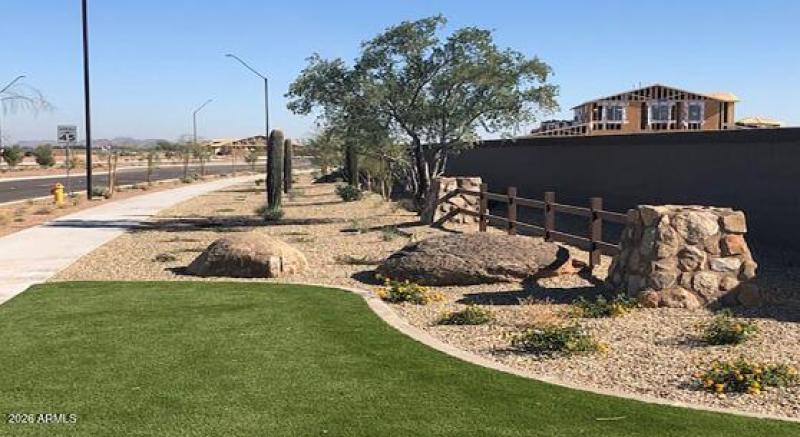 Almeria at Rancho Mercado - Community