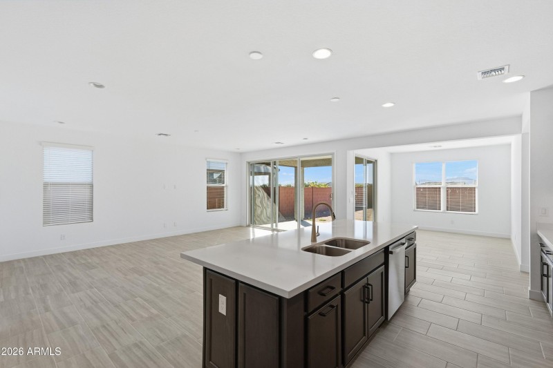 17145 W Sweet Iron Pass ~ Ready Now!