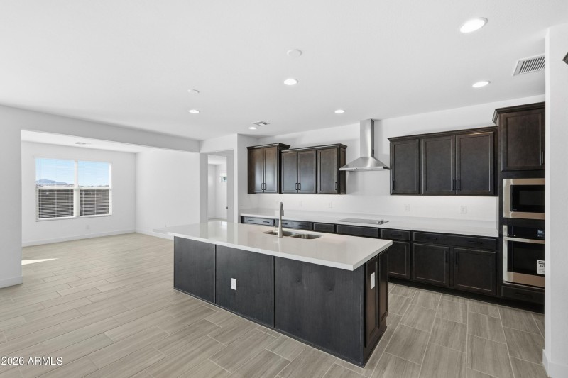 17145 W Sweet Iron Pass ~ Ready Now!