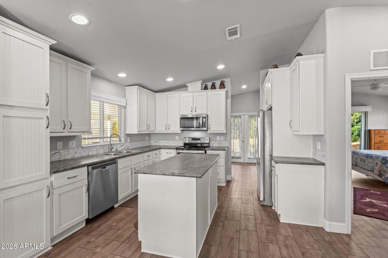 Kitchen (1)