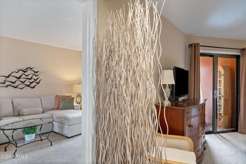 24-Living to Bedroom