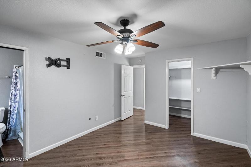 14-Primary Bedroom