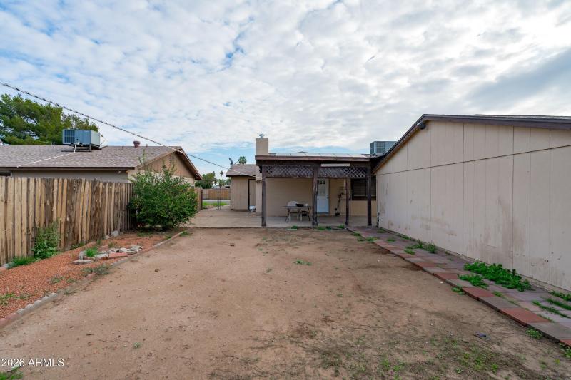 28-Backyard View