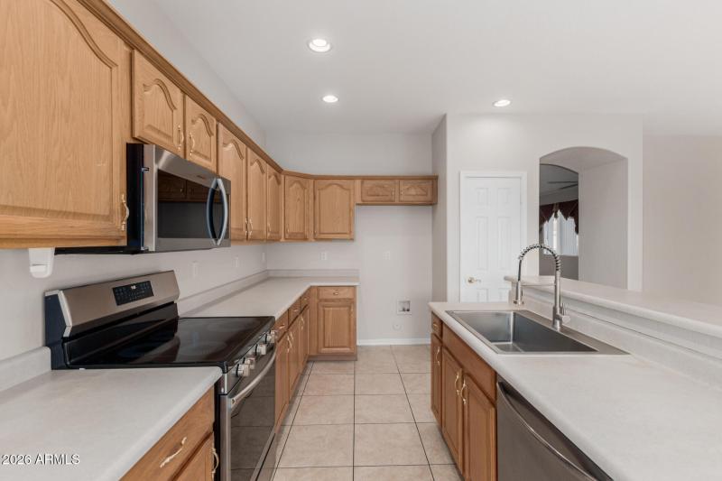 NEW Kitchen Appliances