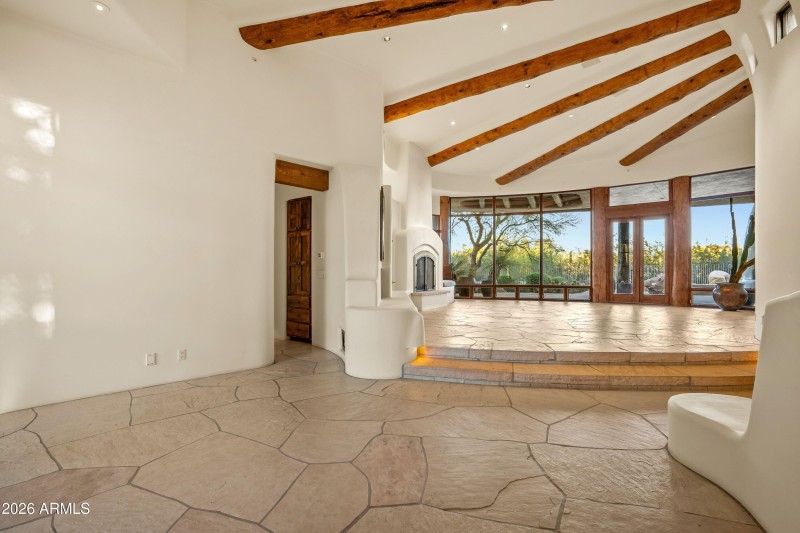 017_Split Primary Suite Entry