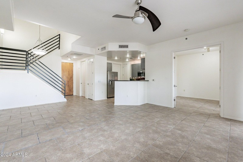 11-web-or-mls-Vernon-HD-19