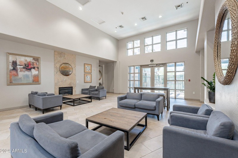 22-web-or-mls-Vernon-HD-17