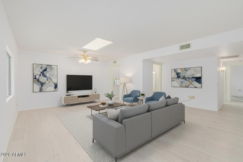 06 Bolero Virtually Staged