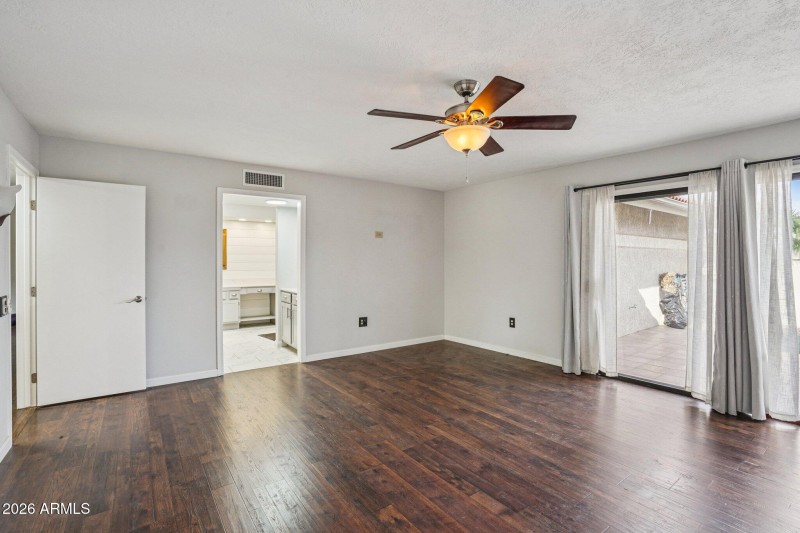 12-web-or-mls-W Antelope Dr-S0301-012