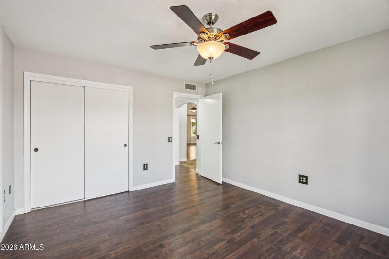 25-web-or-mls-W Antelope Dr-S0301-025