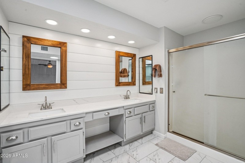 32-web-or-mls-W Antelope Dr-S0301-032