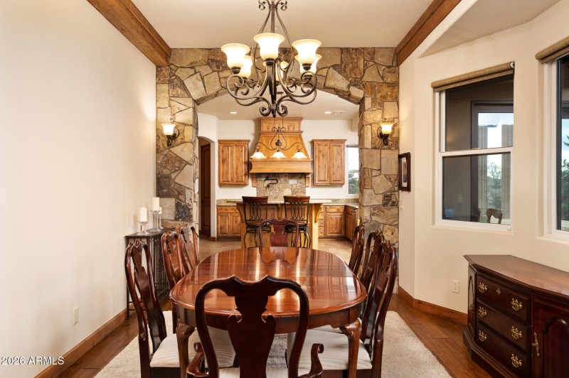 4490WJulesbergCir-18