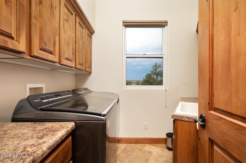 4490WJulesbergCir-26