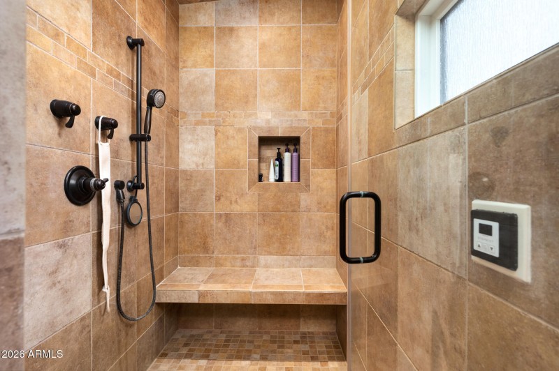 4490WJulesbergCir-32