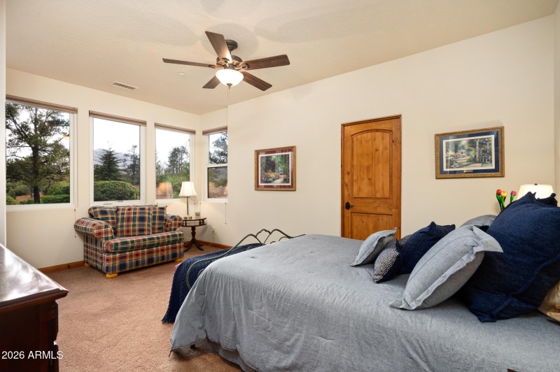 4490WJulesbergCir-44