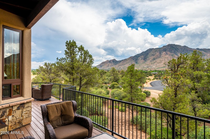 4490WJulesbergCir-70