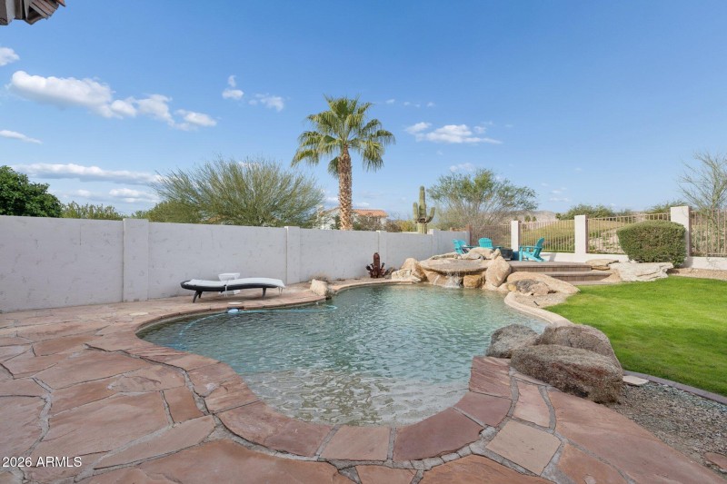 38-web-or-mls-1516-e-windsong-dr