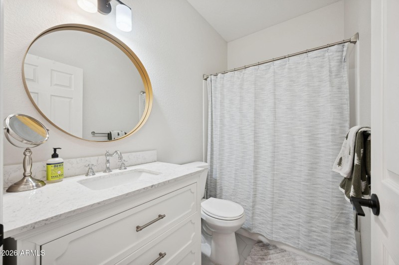 29-web-or-mls-1516-e-windsong-dr