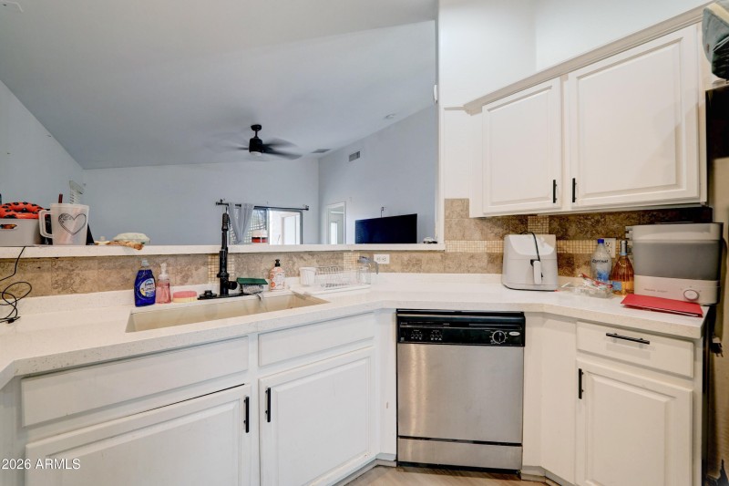 29882 W Brindley Ave-17