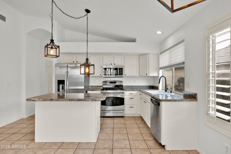 4519 E Lone Cactus Dr PRINT-22