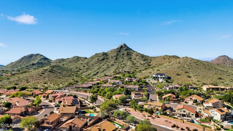 60_dji_20260104123210_0020_d