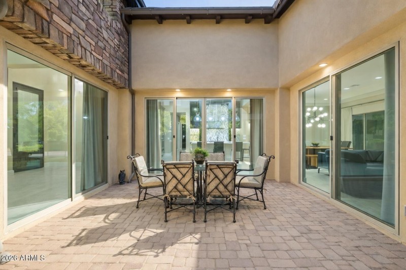 Private dining courtyard