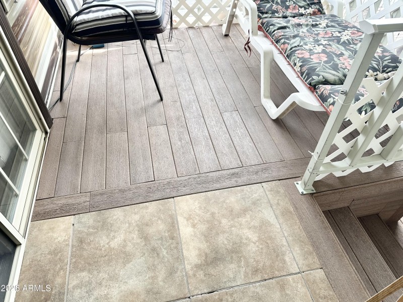 TILE & COMPOSITE DECK
