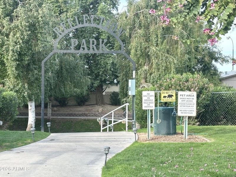 PET PARK ENTRY