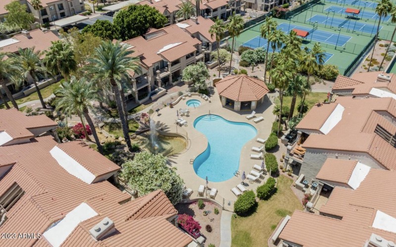 B8970A9A-C2B6-4B2F-A72E-32200E32F46B