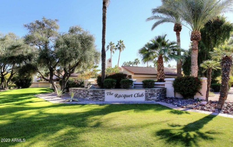 6F7D996C-2D66-483F-94AC-3DC9C649BF84