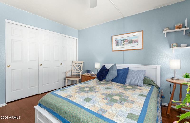 Guest bedroom