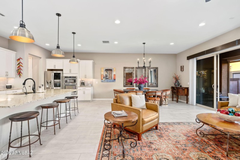 13186 N Humphreys Peak Drive