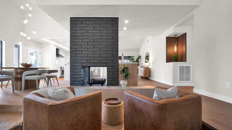 24-web-or-mls-P1131952