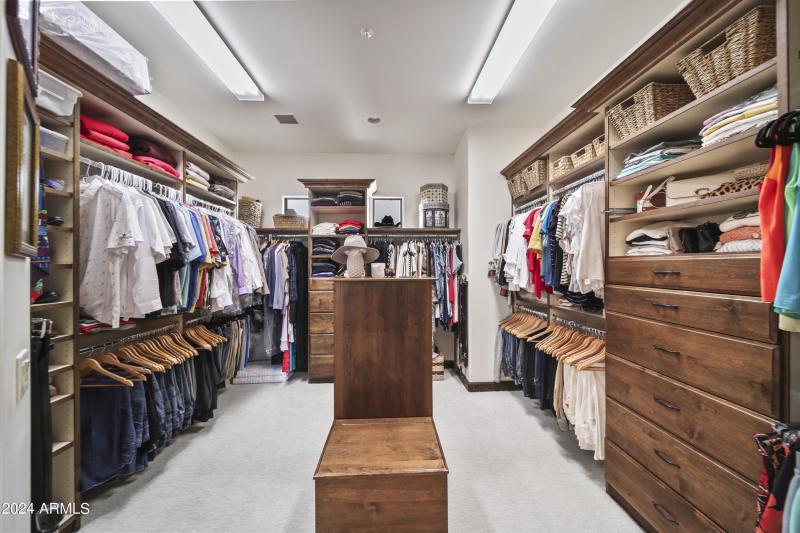 Principal Closet