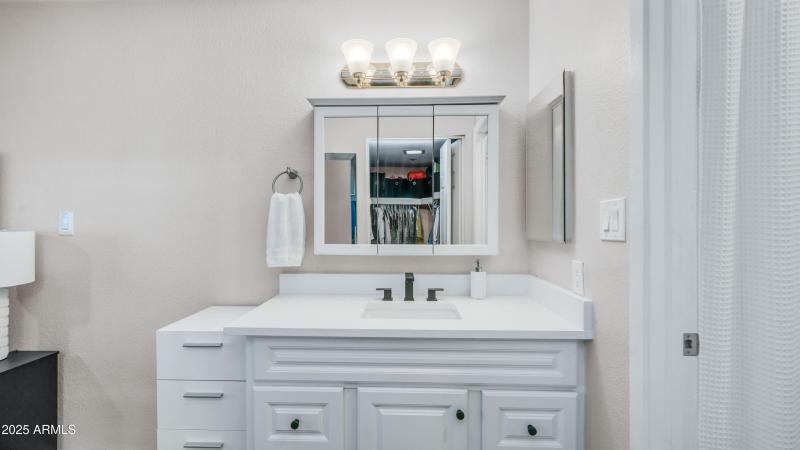 2615 N Hayden Rd Unit 114 Interior Photo