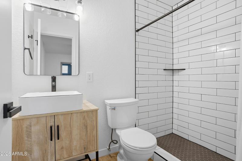Primary 1 Restroom walk-in Shower