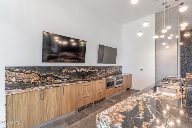 33 Kierland 7180 #516