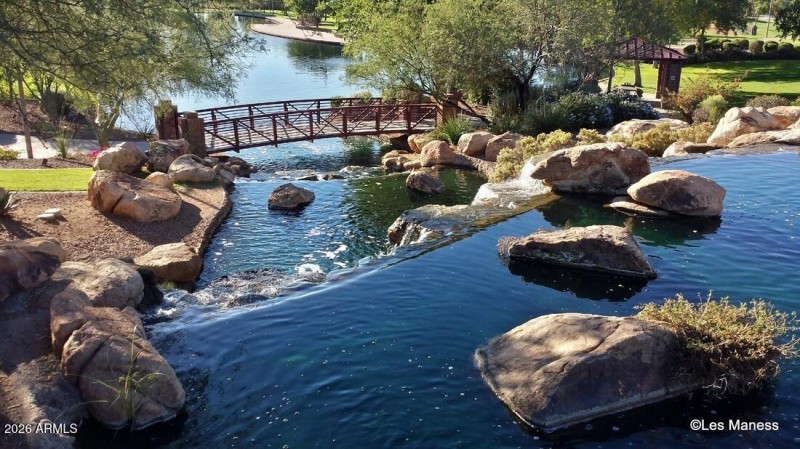 Anthem park lakes & walking trail