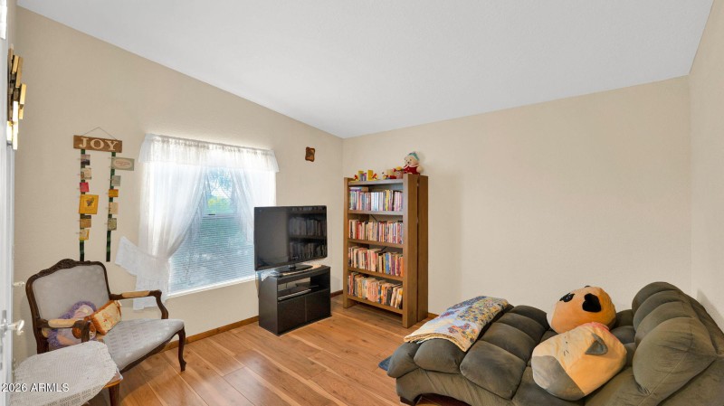 47-web-or-mls-P1398345