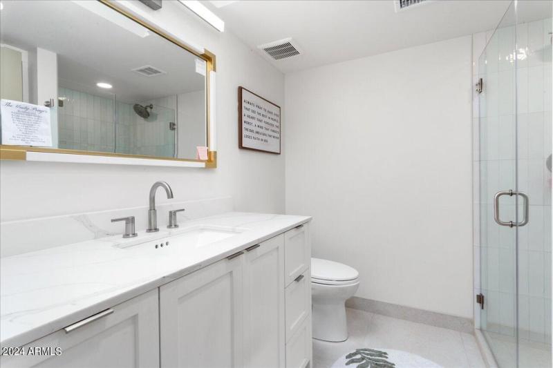 37-1141 N Oro Vista