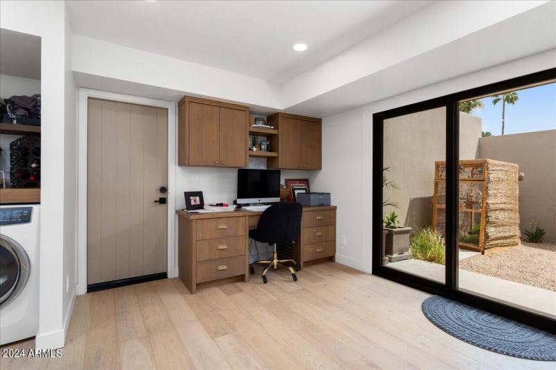 39-1141 N Oro Vista