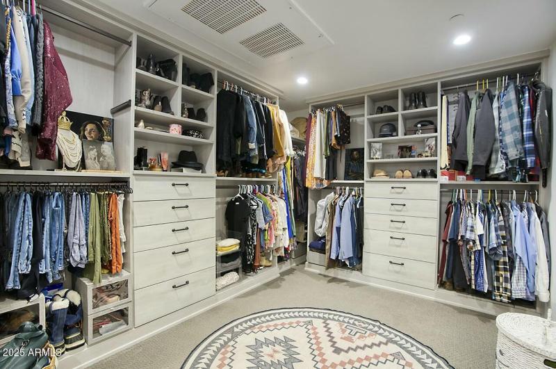 200 W PORTLAND ST 1217