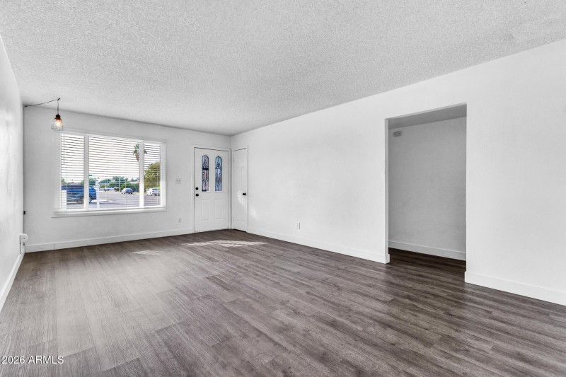 2024 E Rice Dr-8_(2048)