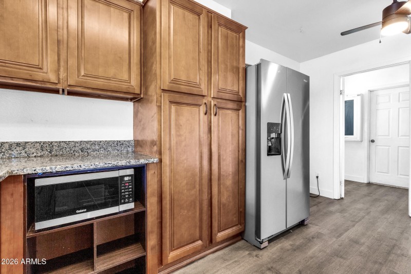 2024 E Rice Dr-16_(2048)