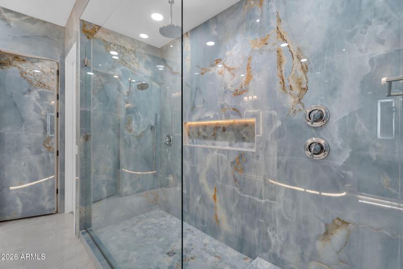 18921 Aubrey Glen 23