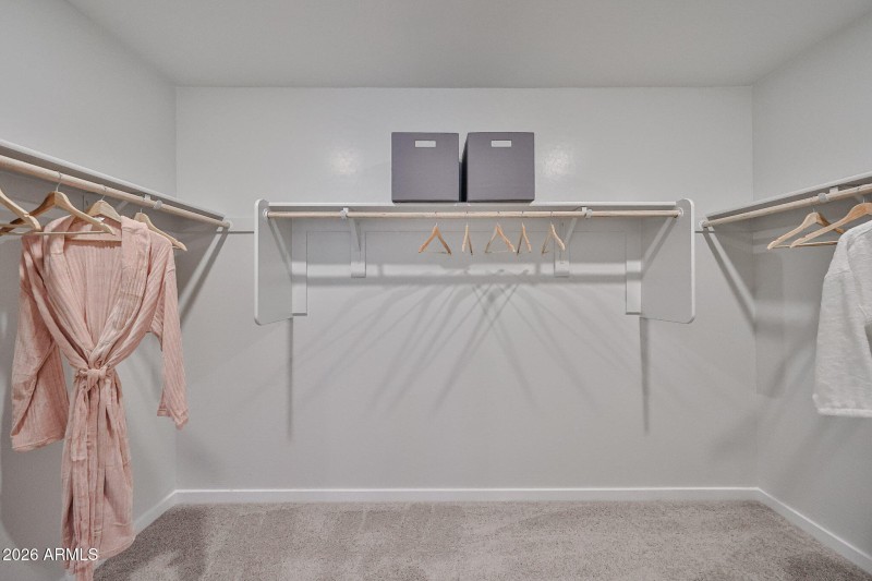 Large Master Walk in Closet