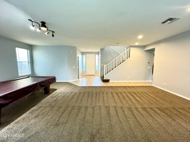 031DF24F-D2C1-4E4C-A605-BA0DE1300CCF